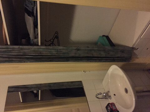 wasbak/inbouwkast kamer