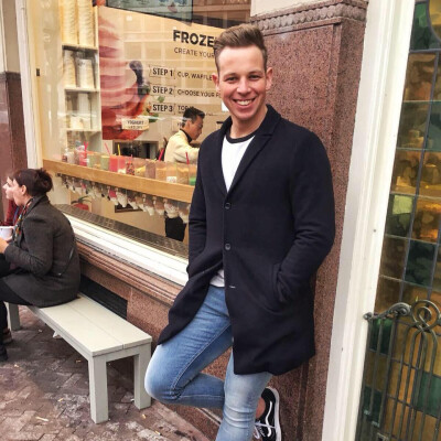 Sander zoekt een Kamer / Appartement / Studio in Groningen