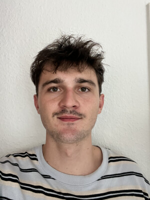 Joost  is looking for a Rental Property / Room / Apartment / Studio / HouseBoat in Groningen