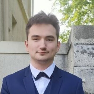 James zoekt een Kamer / Appartement / Studio in Groningen